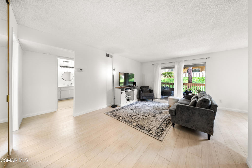 255 Sequoia Court 21