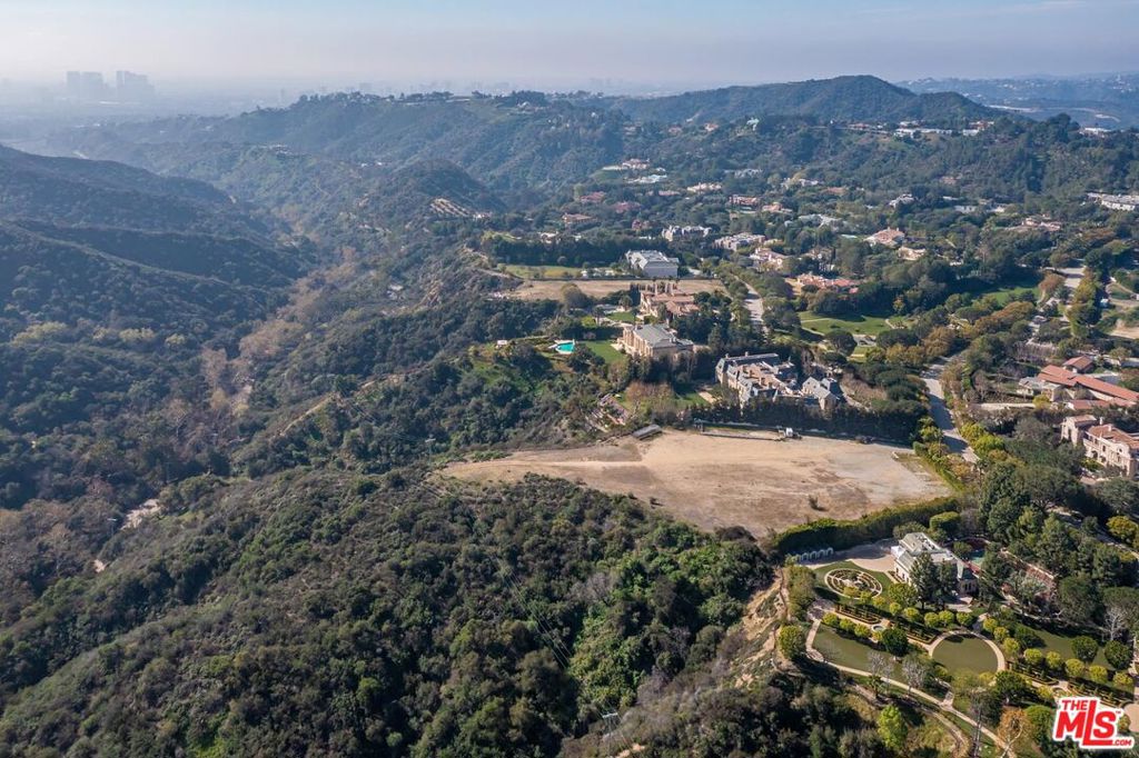 Beverly Park - Land
