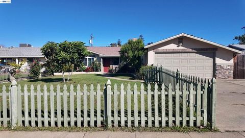 Photo of 9957 Nebula Way Way, Sacramento, CA 95827 (MLS # 41129734)
