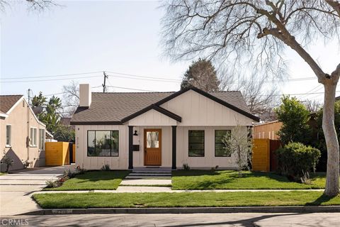 Photo of 3176 La Tierra Street, Pasadena, CA 91107 (MLS # DW26031152)