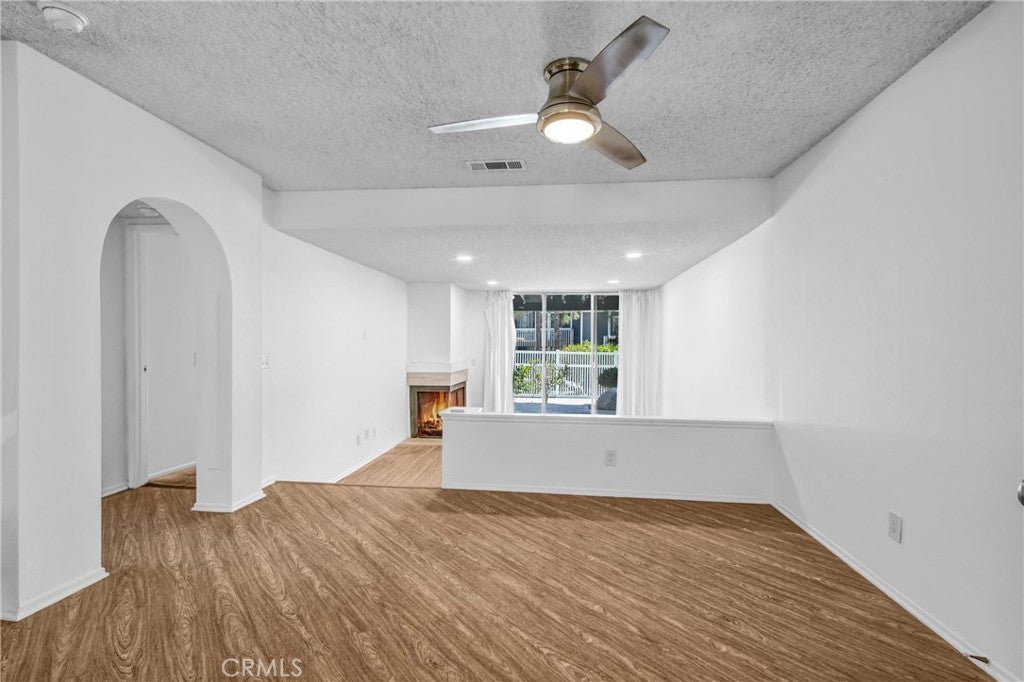 25335 Pine Creek