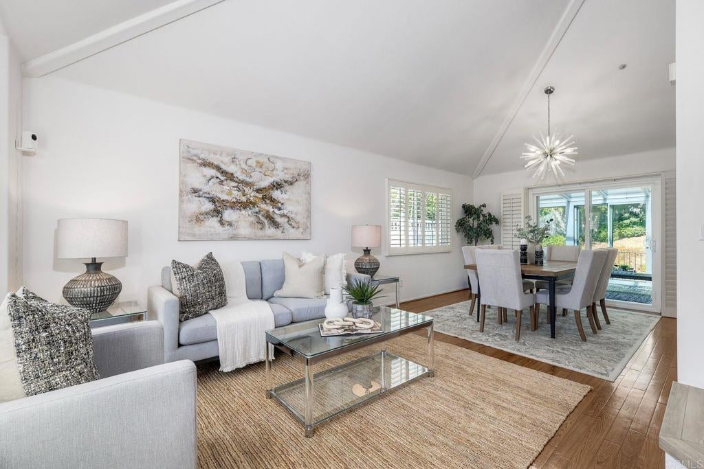 8308 Courtney Ln