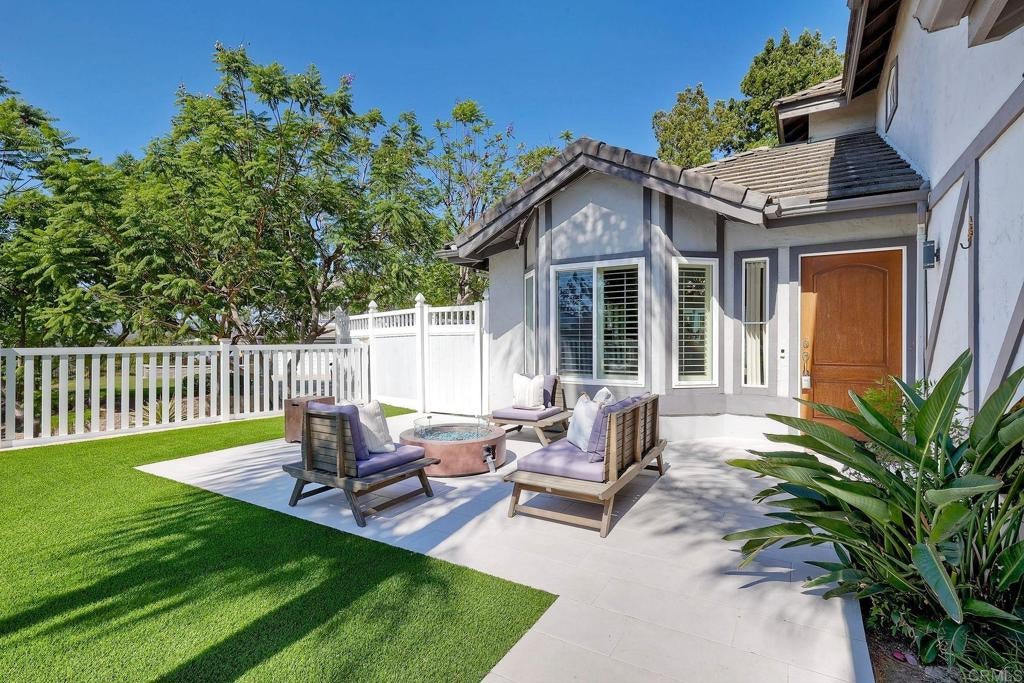 8308 Courtney Ln