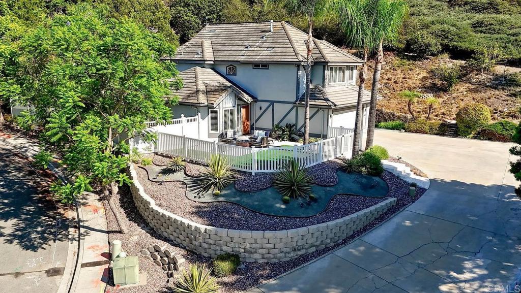 8308 Courtney Ln