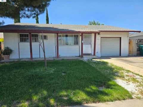 Photo of 6933 Kermit Ln Ln, Stockton, CA 95207 (MLS # 41134130)