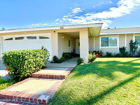 Photo of 64 Birchwood Avenue, Oak Park, CA 91377 (MLS # 225004685)