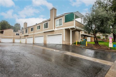 Photo of 31321 The Old Rd #G, Castaic, CA 91384 (MLS # SR26033334)