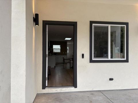 Photo of 730 Laurel Street, San Jose, CA 95126 (MLS # ML82027973)