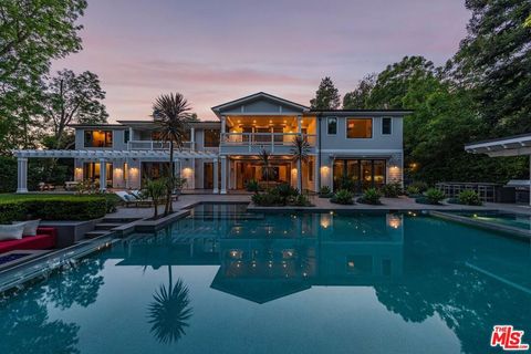 1000 N Norman Place Los Angeles CA 90049