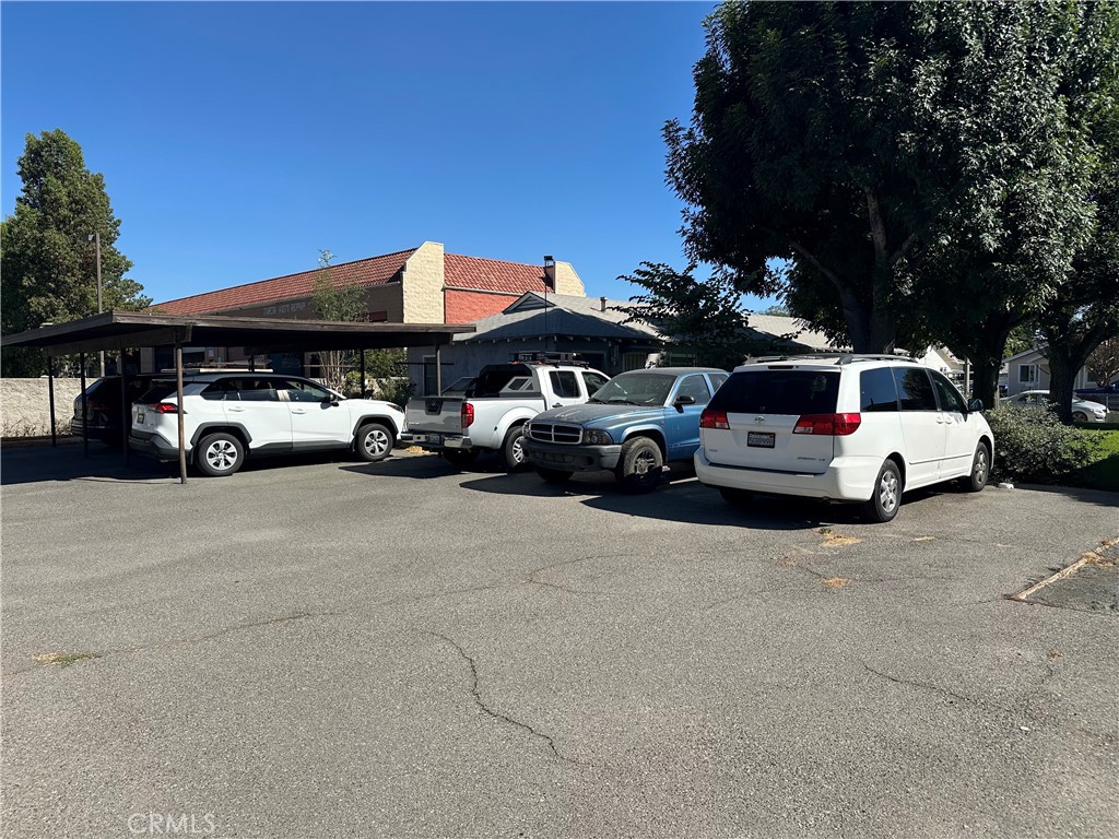 268 Kingman