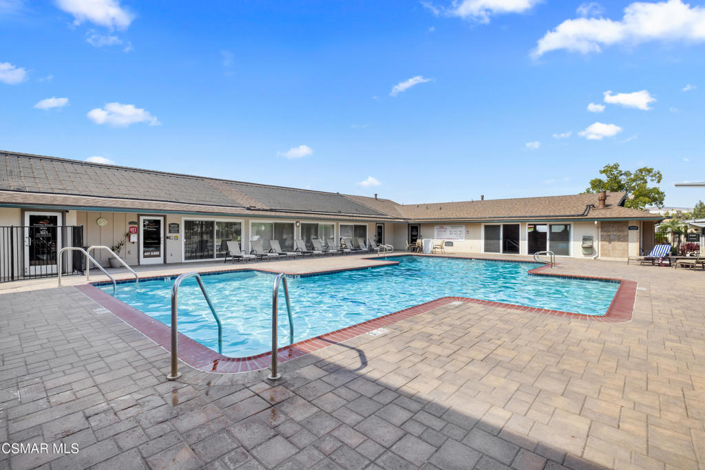 Friendly Village-240 - 240 - Manufactured In Park