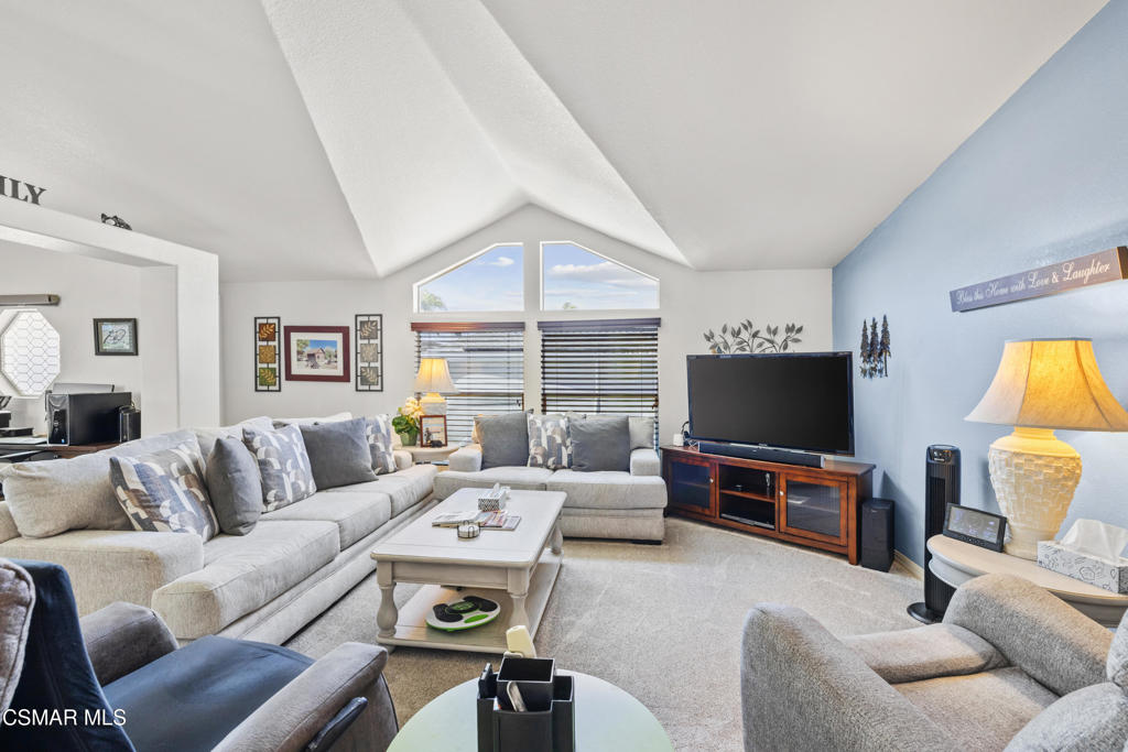 195 Tierra Rejada Road 52