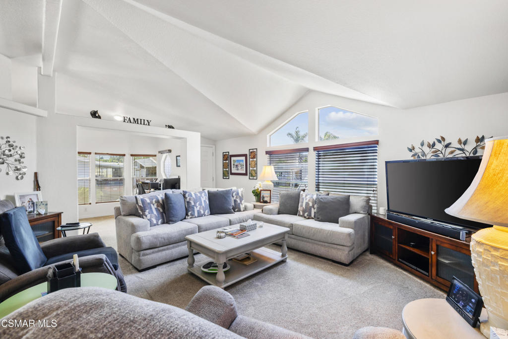 Friendly Village-240 - 240 - Manufactured In Park