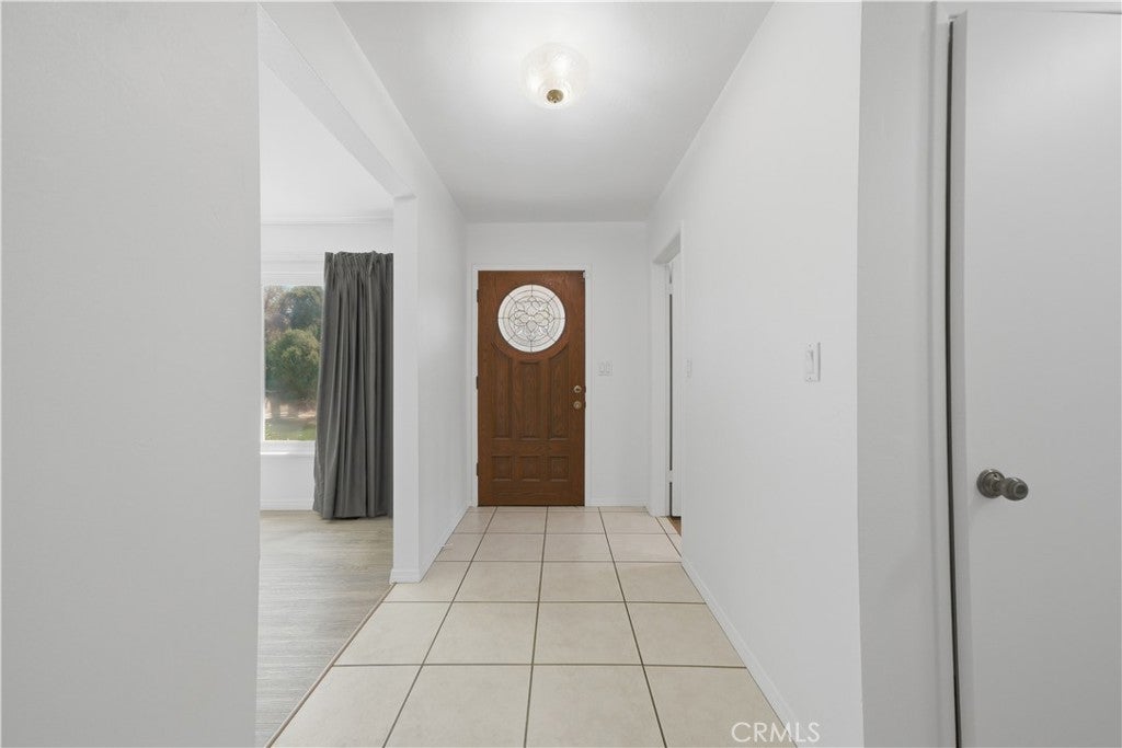 1613 Encino
