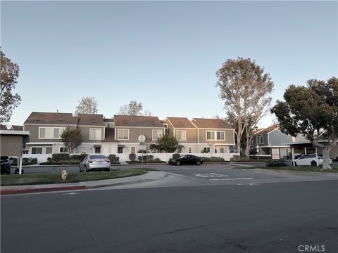 50 Allenwood Aliso Viejo CA 92656