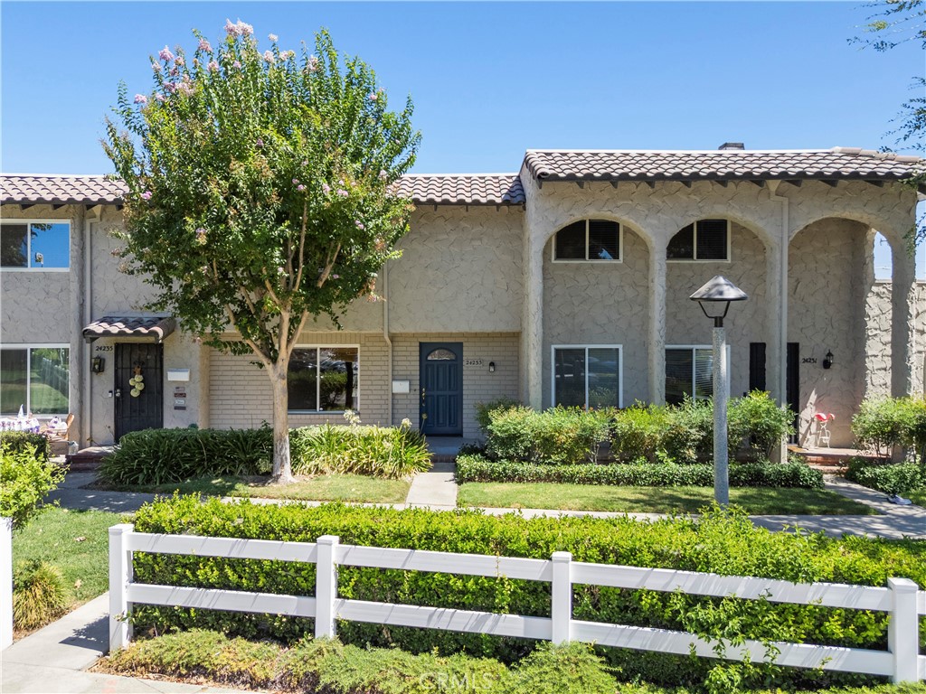 Del Prado (DLPR) - Residential