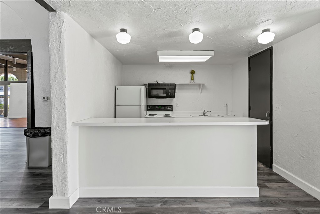 Del Prado (DLPR) - Residential