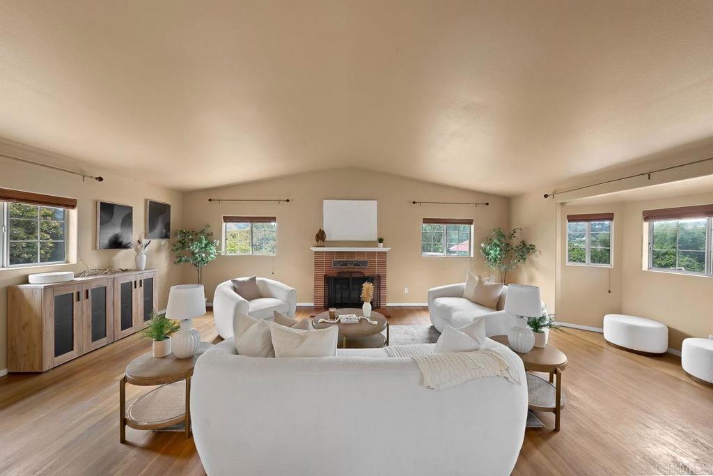 1153 Merritt Drive