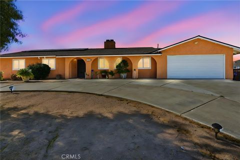 Photo of 7868 Arrowhead Lake Road, Hesperia, CA 92345 (MLS # HD26015134)