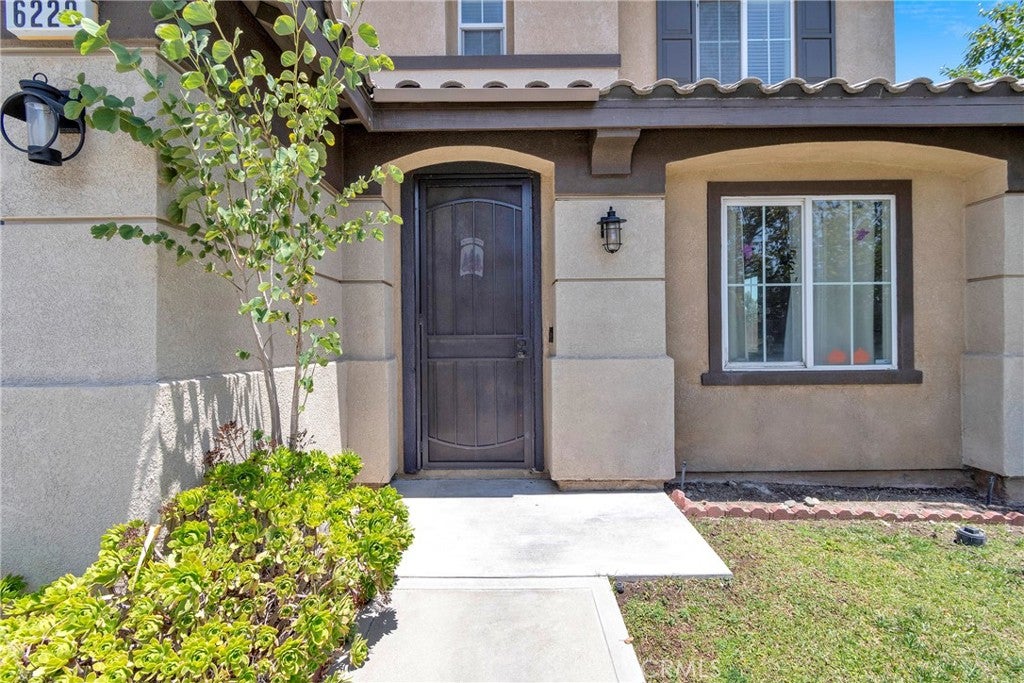 6229 Eaglemont