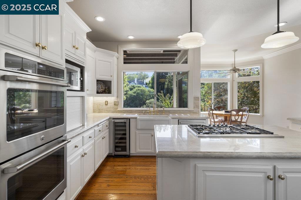 STONEGATE - Residential