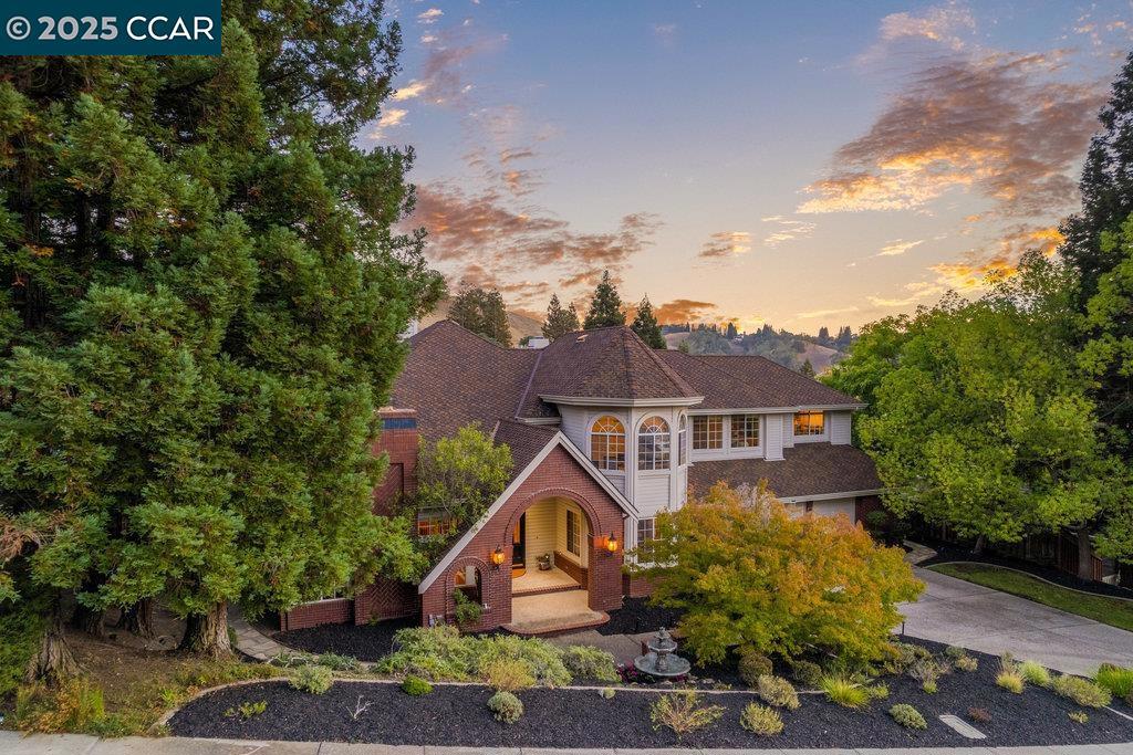 STONEGATE - Residential