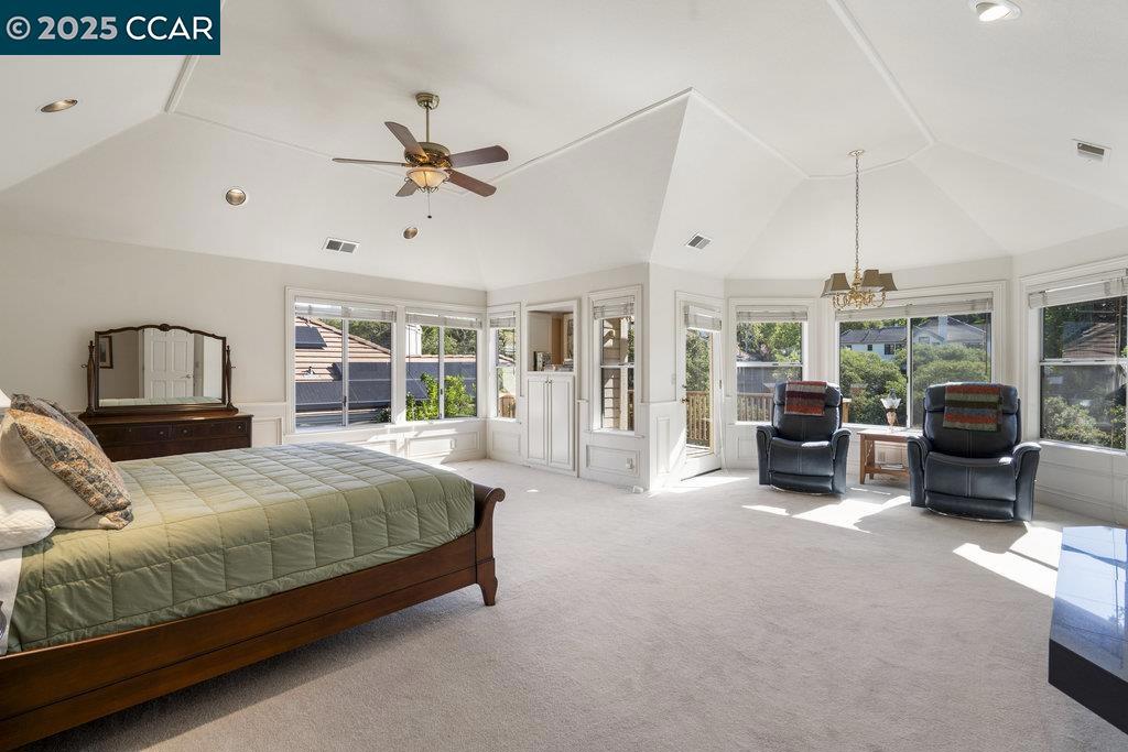 STONEGATE - Residential