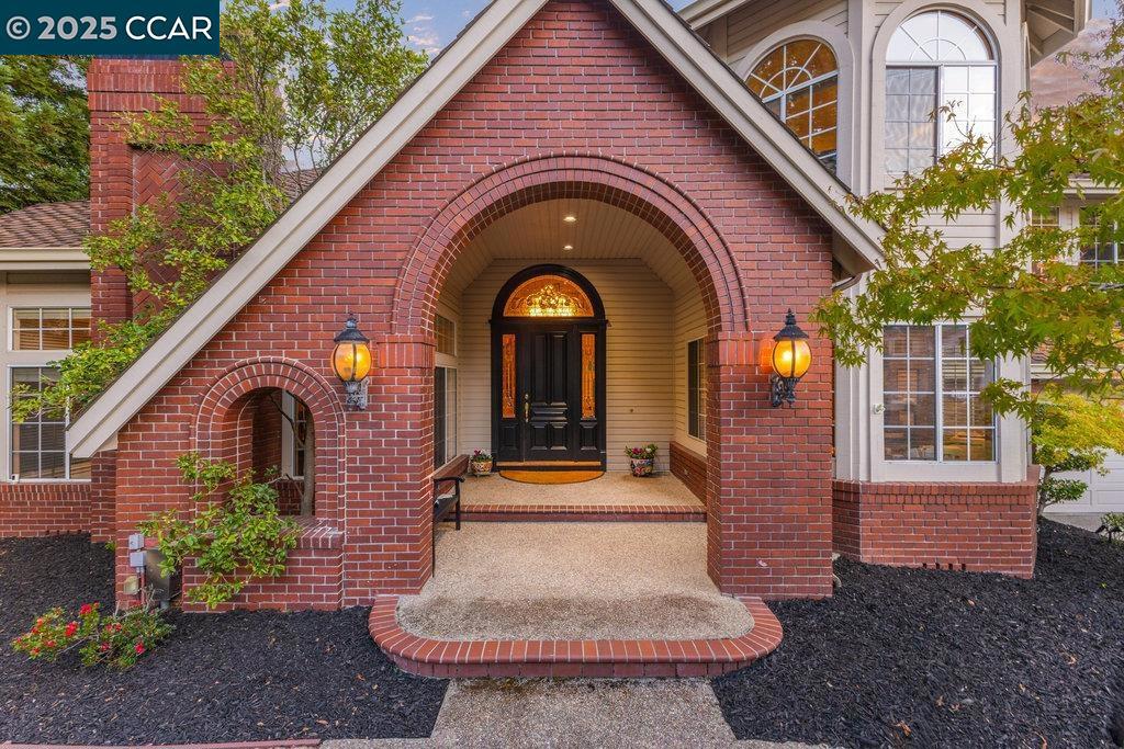 STONEGATE - Residential