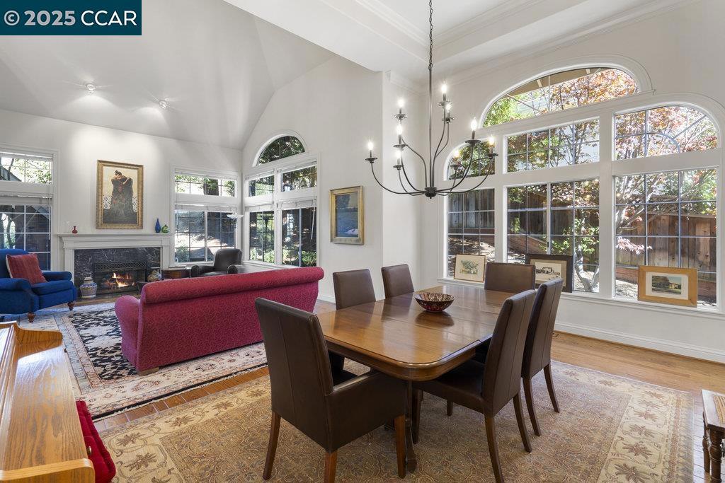 STONEGATE - Residential