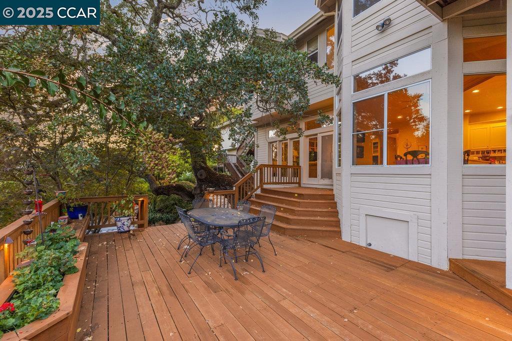 STONEGATE - Residential