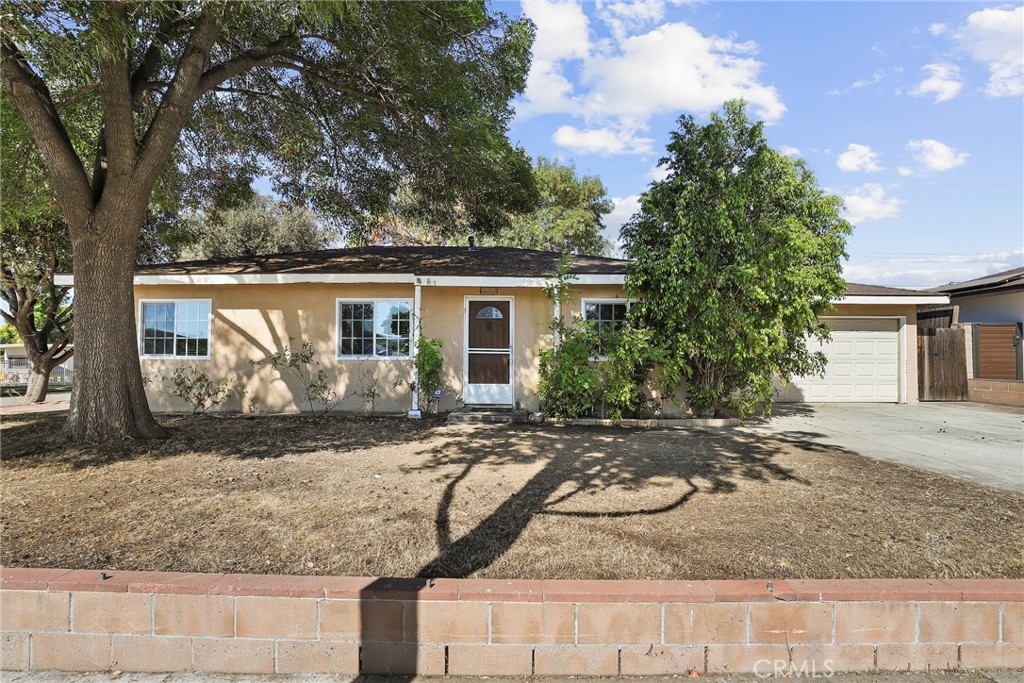 Welcome to 2213 Dogwood Street, Simi Valley – A Charming Home with Unlimited Potential!
This fantastic cosmetic fixer with a LARGE BACKYARD has HUGE upside potential – and is the perfect starter home or investment property! All main systems have been updated in recent years, just waiting for your finishing touches!! Amazing neighborhood. Nestled near award-winning Vista elementary school, this charming 3-bedroom, 2-bathroom home offers 1,120 sq. ft. of well-maintained living space, situated on an expansive 7,700+ sq. ft. corner lot. With a prime location and countless upgrades, this home is brimming with possibilities for any buyer seeking both comfort and potential.
Recent improvements and upgrades include a remodeled kitchen and updated bathrooms. The kitchen boasts granite countertops, a beautiful backsplash, and an open bar connecting to the dining room, perfect for entertaining. The newly remodeled primary bath features a tile shower, sleek new sink, toilet, and tile flooring. Plumbing & Waste System (2024) Entire home has been updated with new ABS waste system from the city throughout the home. Copper supply plumbing added in 2012. HVAC & Insulation - 13 SEER cooling system, with an updated re-charge in August 2025. Fully insulated walls and ceilings, including the garage. Roof replaced prior to current ownership in 2013. Modern Appliances & Fixtures (2024) New fridge, garbage disposal, plumbing fixtures, and a tanked gas water heater installed in 2024. The home features hardwood and tile flooring throughout with dual pane windows too!
Finally, the spacious corner lot offers potential for RV access and room for future expansion. Whether you're looking for a place to settle down or an opportunity to expand in the future, this property has it all! Don’t miss out on this exceptional opportunity! Contact us today for more details or to schedule a private tour.