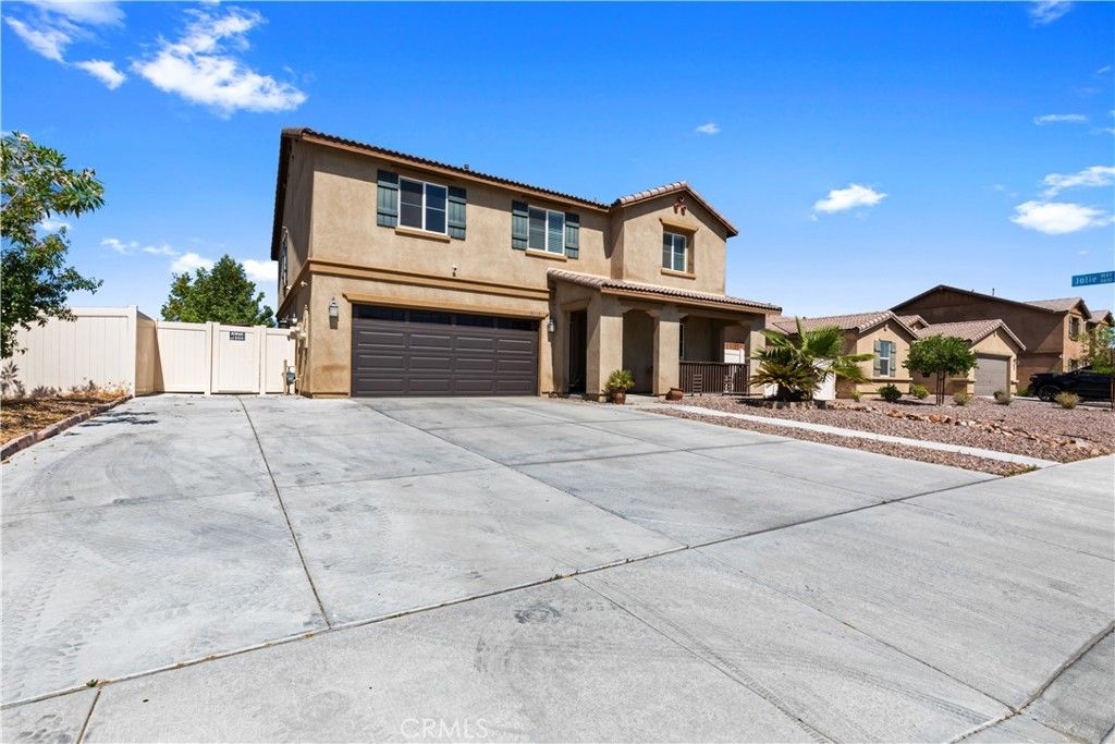Photo of 38113 Versailles St, Palmdale, CA 93552 (MLS # SR26039289)