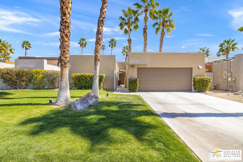 Dunes Court - Residential