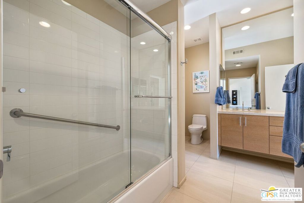 Dunes Court - Residential