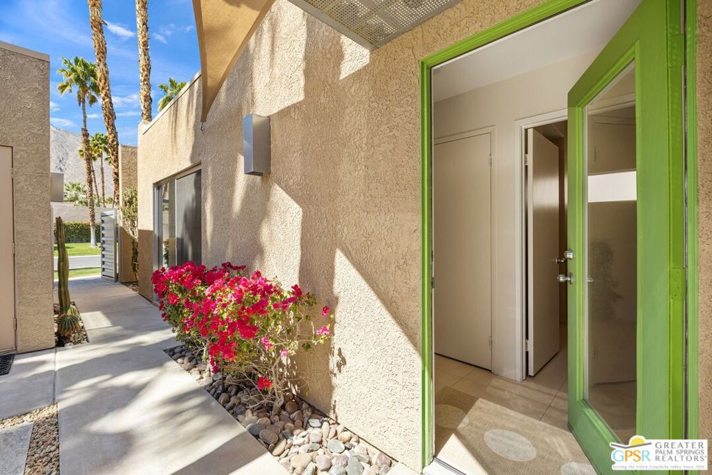 Dunes Court - Residential