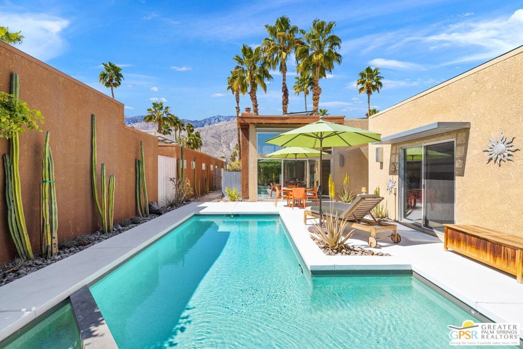 Dunes Court - Residential