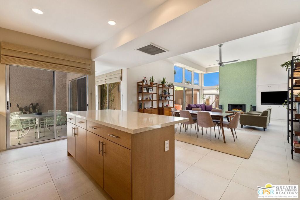 Dunes Court - Residential