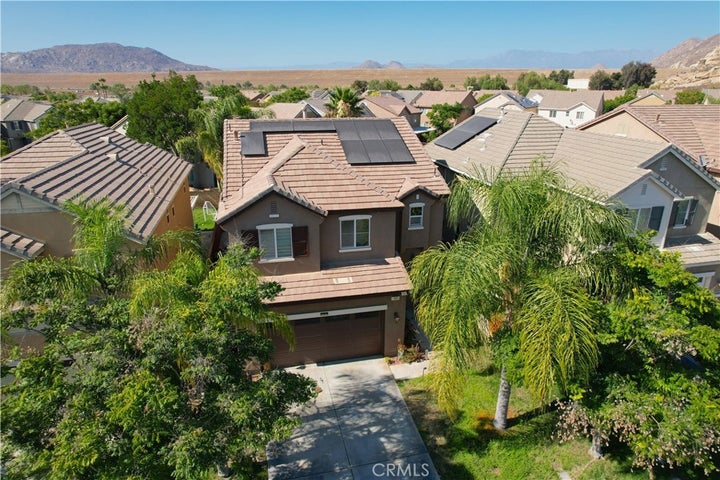 Photo 1 of 48 — 1888 Brockstone, Perris, CA 92571