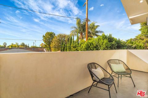 Tiny photo for 5935 Yarmouth Avenue, Encino, CA 91316 (MLS # 25621083)