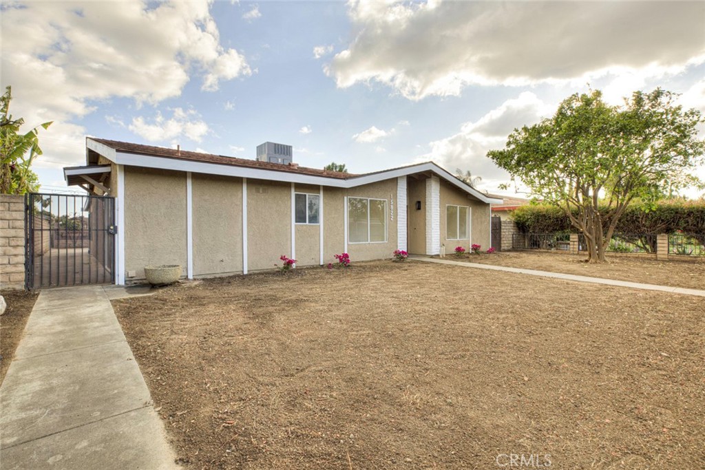 15822 Plummer Street