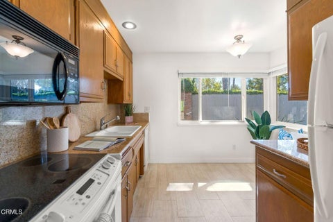 Tiny photo for 169 E Channel Islands Boulevard, Port Hueneme, CA 93041 (MLS # V1-39335)