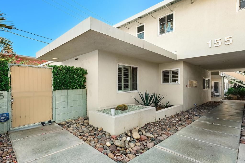 Photo of 155 W Hermosa Place #5, Palm Springs, CA 92262 (MLS # 219142728PS)