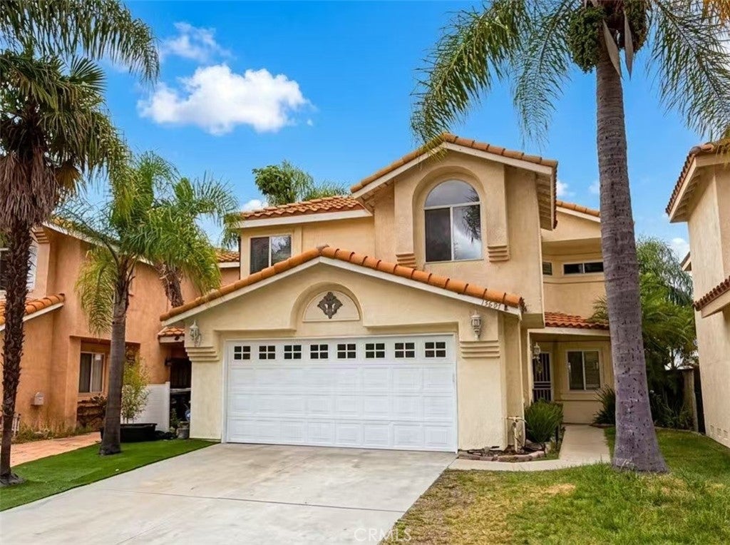 15657 Ladera Vista Drive