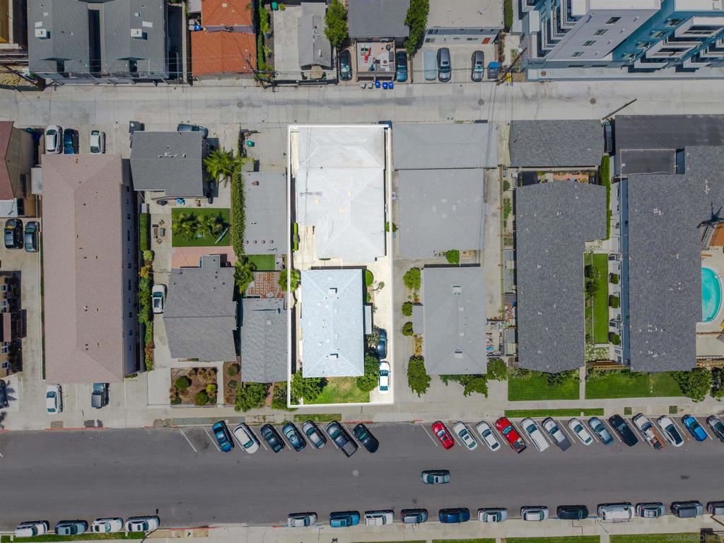 4454 Illinois Street