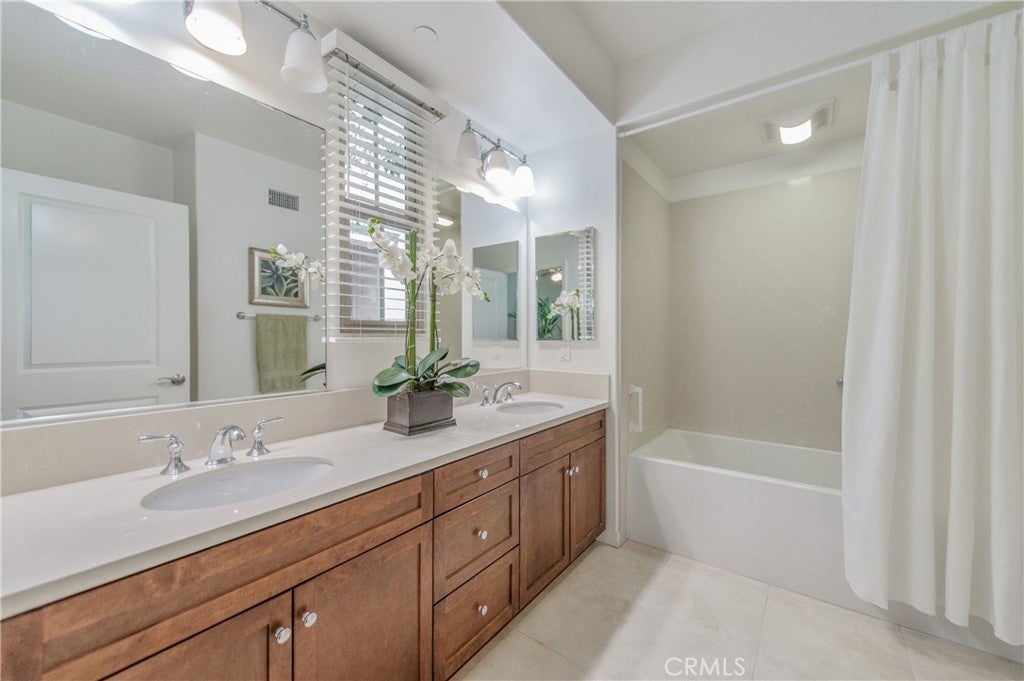 98 Overbrook, Irvine CA 92620 - Photo 7