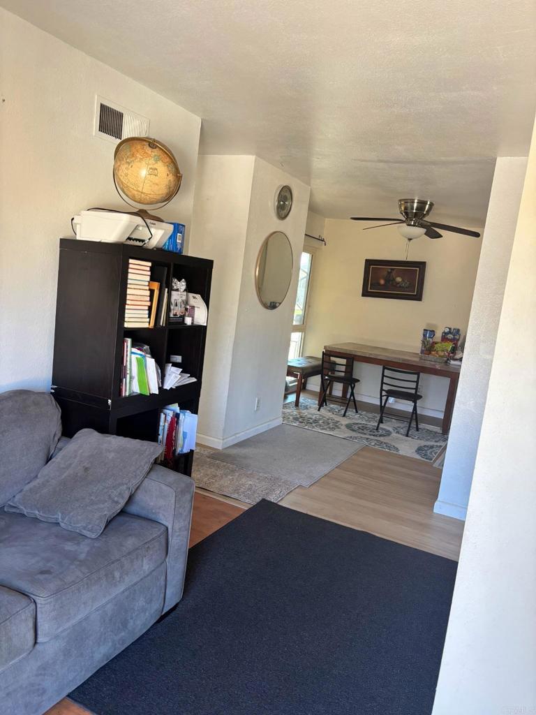 530 Roja Drive