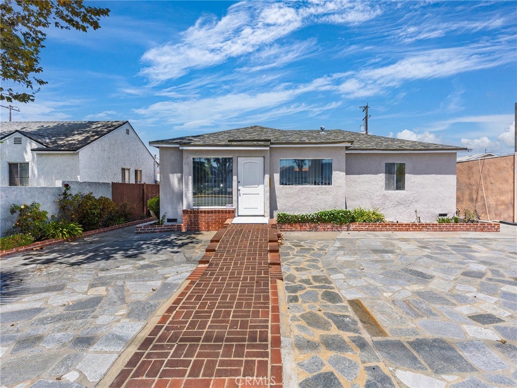 4307 Redondo Beach Boulevard, Lawndale CA 90260