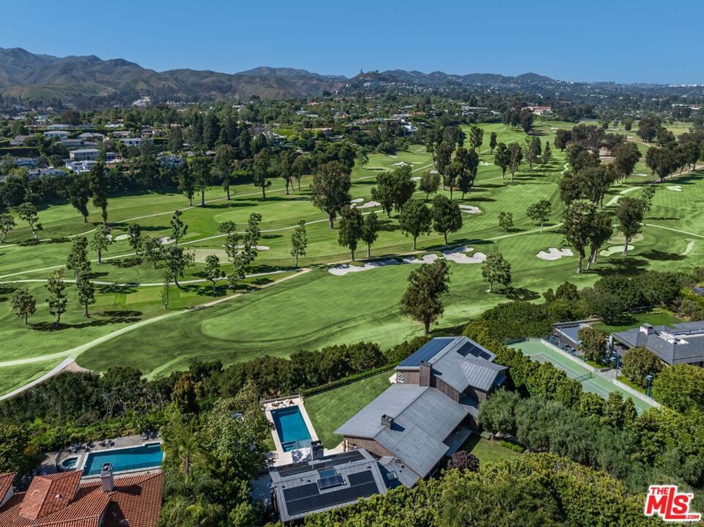 Photo of 859 Woodacres Road, Santa Monica, CA 90402 (MLS # 25570921)