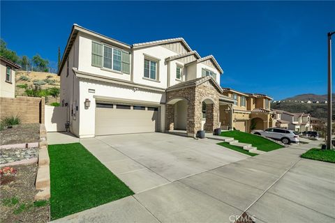 11298 Finders Court Corona CA 92883