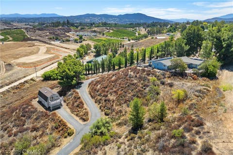 Photo of 34881 Los Nogales RD, Temecula, CA 92592 (MLS # SW26141253)